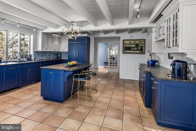 700 LIPPINCOTT AVE, Moorestown, NJ 08057