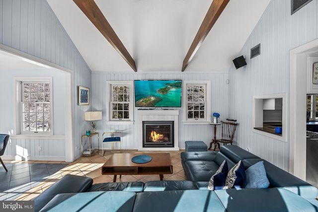 700 LIPPINCOTT AVE, Moorestown, NJ 08057