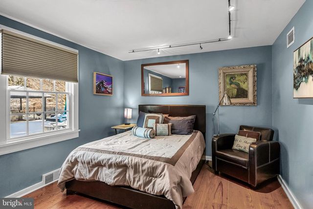 700 LIPPINCOTT AVE, Moorestown, NJ 08057