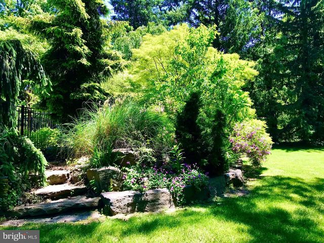 700 LIPPINCOTT AVE, Moorestown, NJ 08057