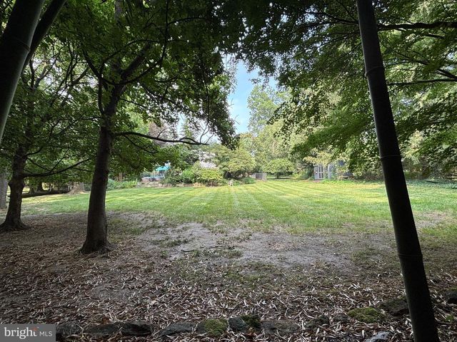 700 LIPPINCOTT AVE, Moorestown, NJ 08057