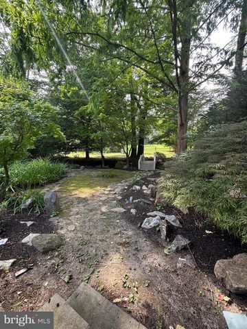 700 LIPPINCOTT AVE, Moorestown, NJ 08057