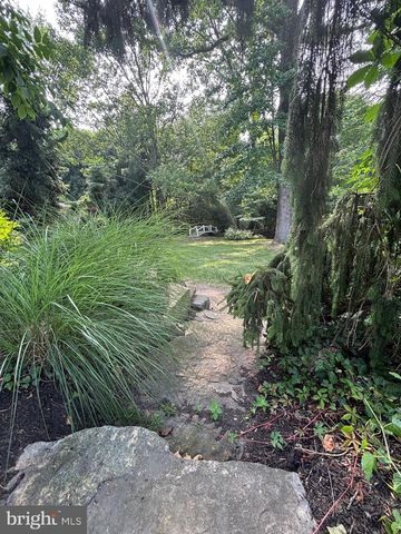 700 LIPPINCOTT AVE, Moorestown, NJ 08057