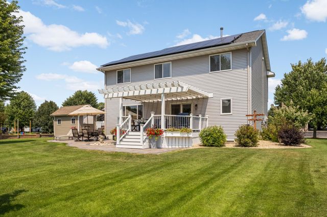 17030 Fairmeadow Way, Farmington, MN 55024