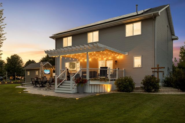17030 Fairmeadow Way, Farmington, MN 55024