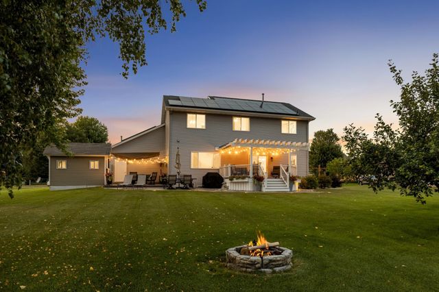 17030 Fairmeadow Way, Farmington, MN 55024