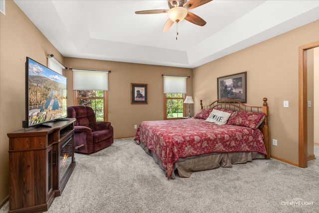 16073 Burr Oak Road, Plano, IL 60545