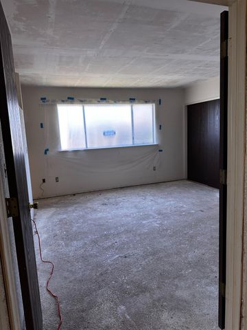 10240 Goinyour Way, Sacramento, CA 95827