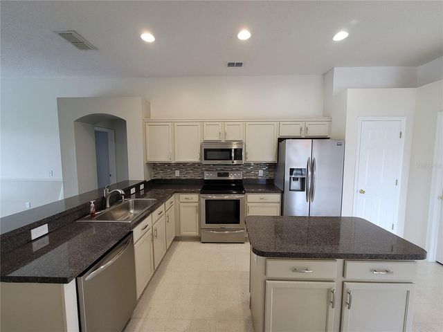 433 WESTSCOTT DRIVE, Davenport, FL 33897