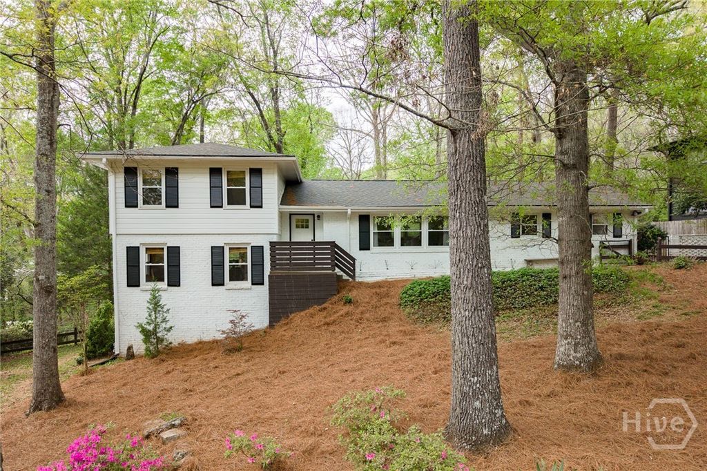 130 Oakdale Road, Athens, GA 30606