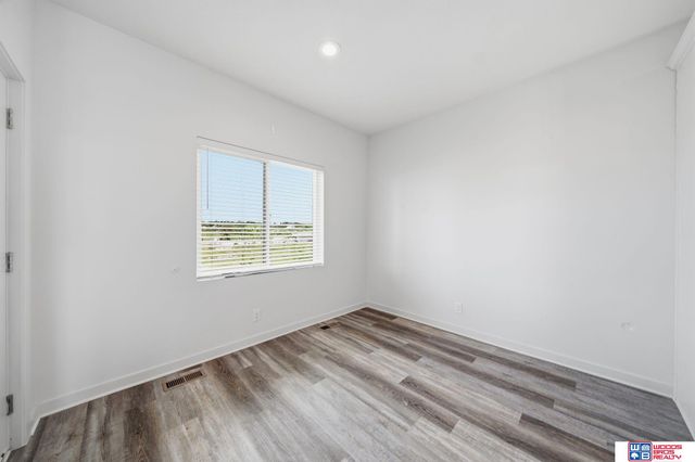 1143 Sand Hill Road, Louisville, NE 68037