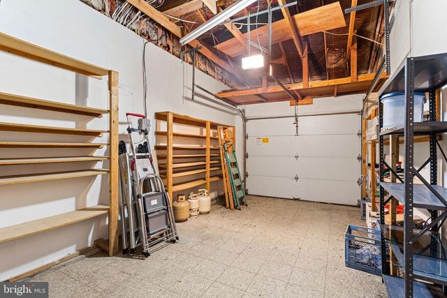 227 CHESTNUT AVE, Lindenwold, NJ 08021