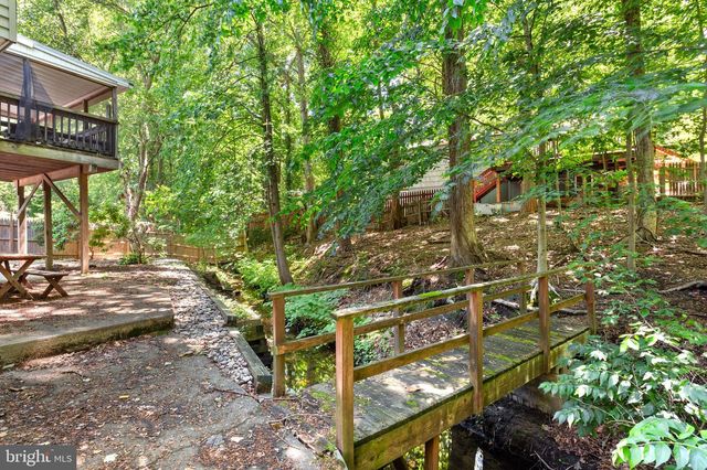 227 CHESTNUT AVE, Lindenwold, NJ 08021
