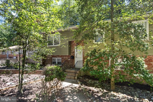 227 CHESTNUT AVE, Lindenwold, NJ 08021