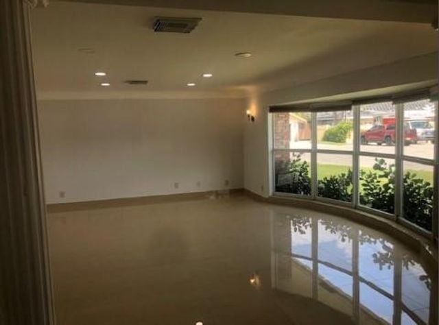 3116 NE 42nd Court, Fort Lauderdale, FL 33308