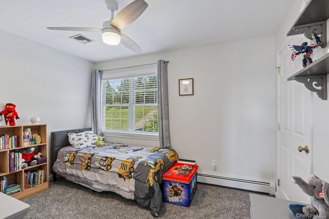 9 Derose Lane, Chester, NY 10918