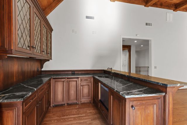 2019B Overhill Dr, Nashville, TN 37215