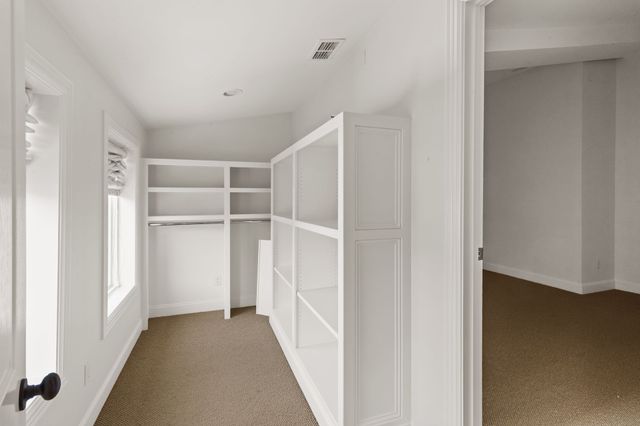 2019B Overhill Dr, Nashville, TN 37215