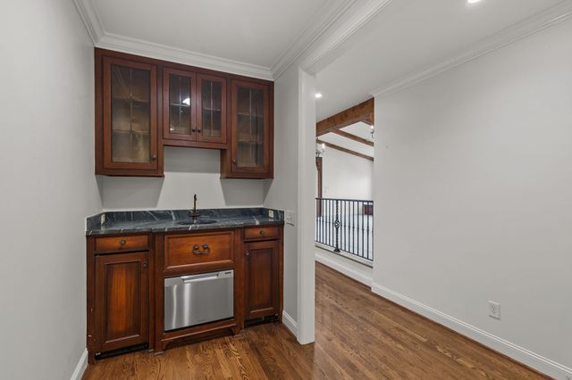 2019B Overhill Dr, Nashville, TN 37215