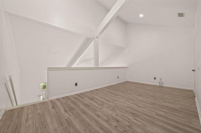 180 April Point Drive S, Conroe, TX 77356