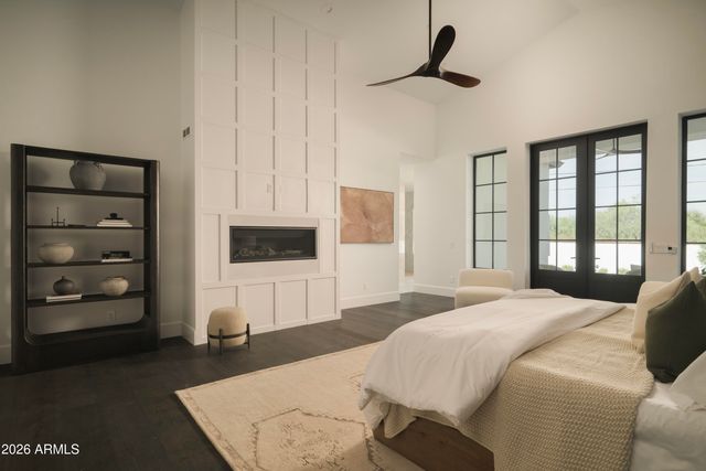 10229 N 64th Street, Paradise Valley, AZ 85253