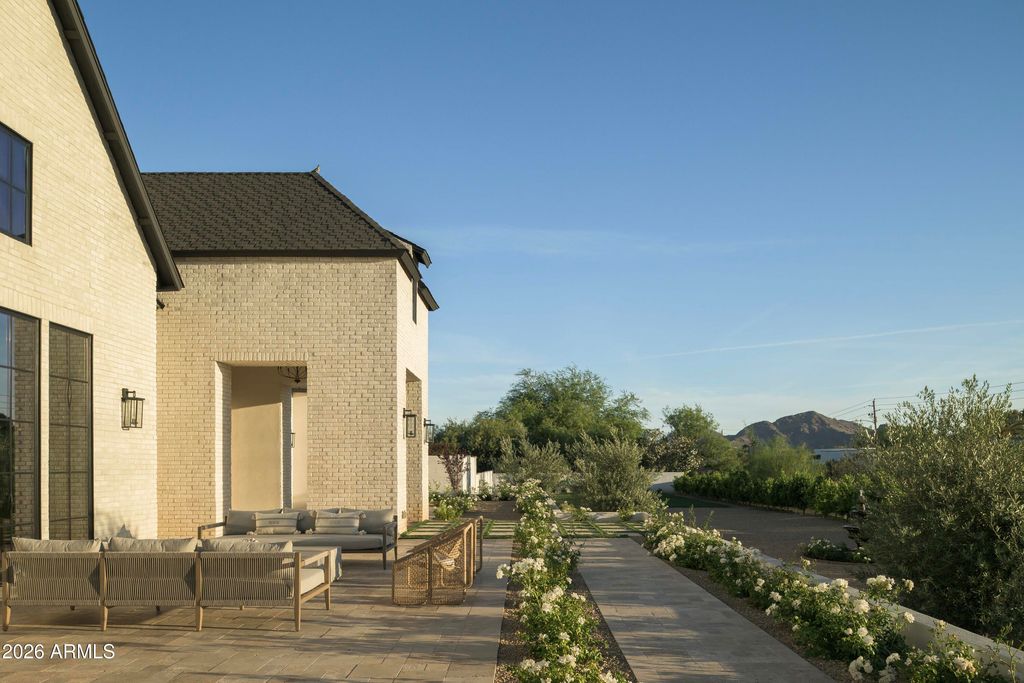 10229 N 64th Street, Paradise Valley, AZ 85253 — photo 5