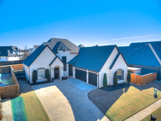 2524 Amante Court, Edmond, OK 73034