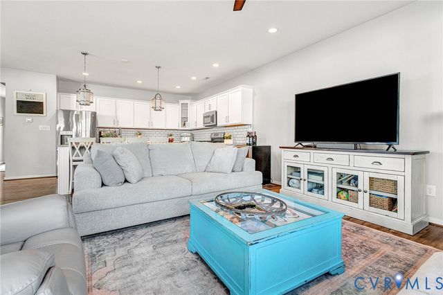 8236 Marley Dr, Mechanicsville, VA 23116