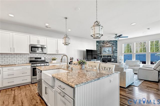 8236 Marley Dr, Mechanicsville, VA 23116