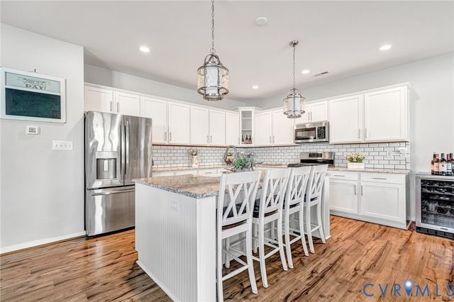 8236 Marley Dr, Mechanicsville, VA 23116