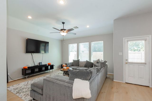 11431 Vassal Crossing, Conroe, TX 77304