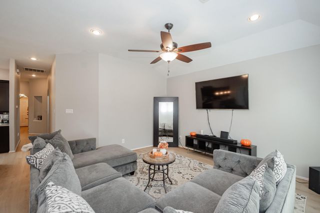 11431 Vassal Crossing, Conroe, TX 77304