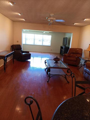 5730 FERNLEY Drive E 27, West Palm Beach, FL 33415