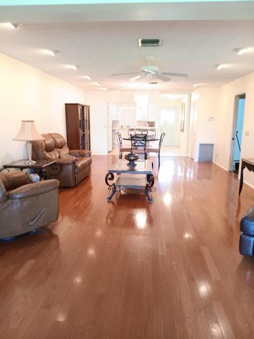 5730 FERNLEY Drive E 27, West Palm Beach, FL 33415