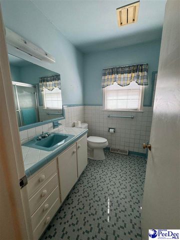 1600 Maple Drive, Dillon, SC 29536