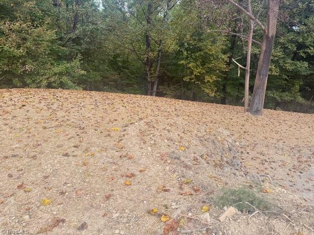 130 Sherry Lane, Mount Airy, NC 27030