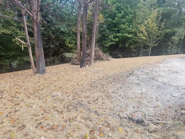 130 Sherry Lane, Mount Airy, NC 27030