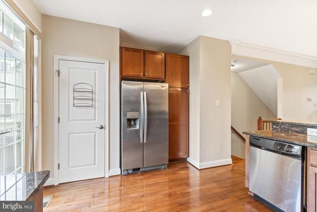 61 LINDEN PL, Towson, MD 21286