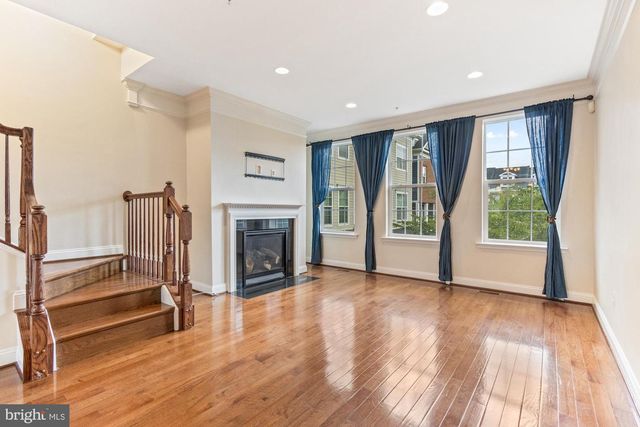 61 LINDEN PL, Towson, MD 21286