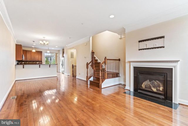 61 LINDEN PL, Towson, MD 21286
