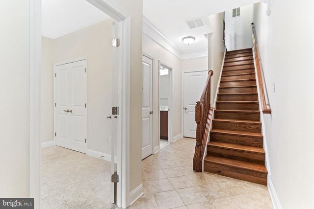 61 LINDEN PL, Towson, MD 21286