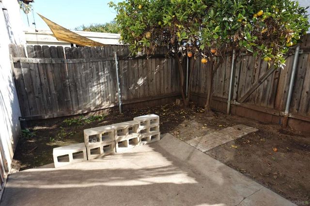 9034 Kenwood Dr 10, Spring Valley, CA 91977