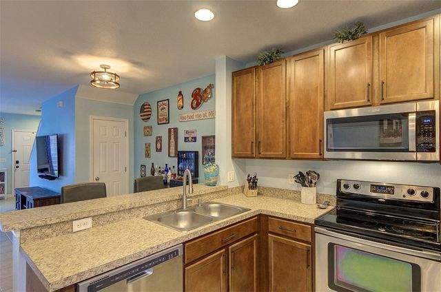 4643 67TH AVENUE N, Pinellas Park, FL 33781
