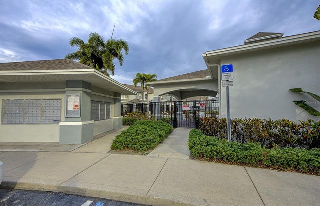 4643 67TH AVENUE N, Pinellas Park, FL 33781