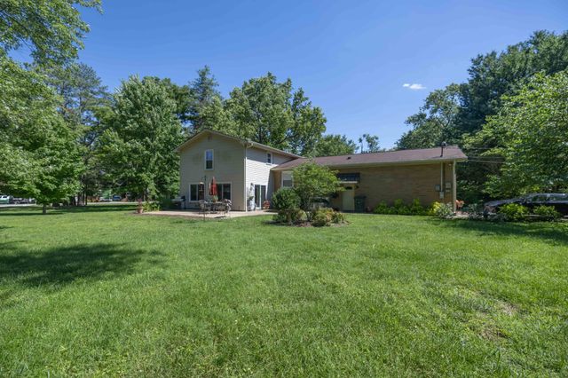 8014 Warner Rd, Brentwood, TN 37027