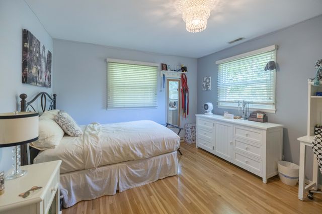 8014 Warner Rd, Brentwood, TN 37027