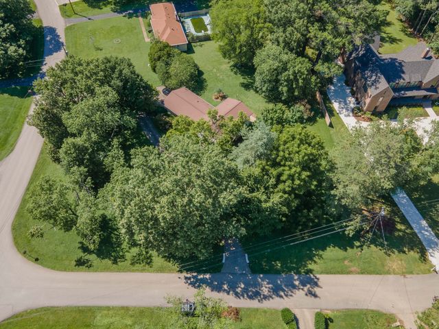 8014 Warner Rd, Brentwood, TN 37027