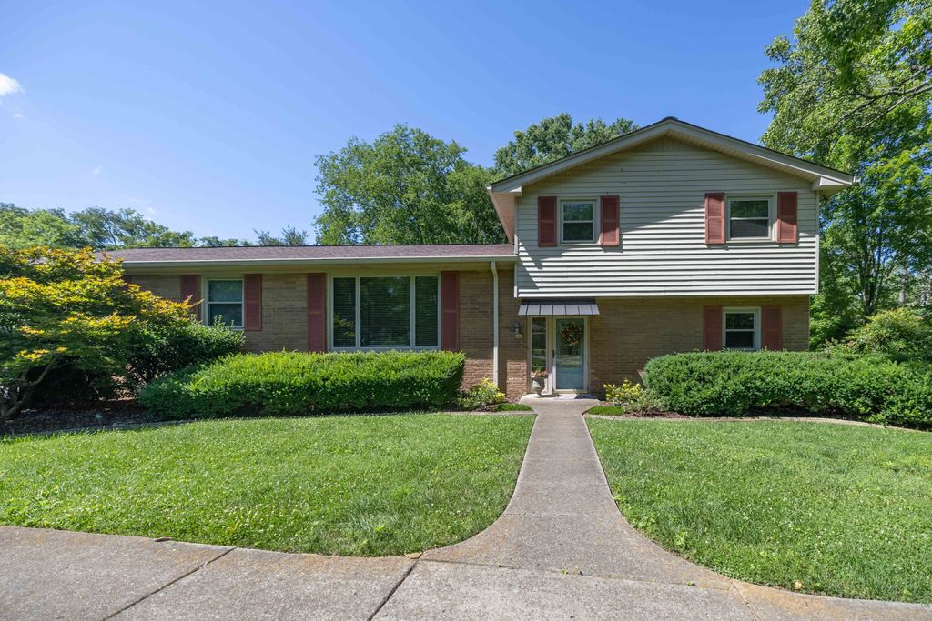 8014 Warner Rd, Brentwood, TN 37027