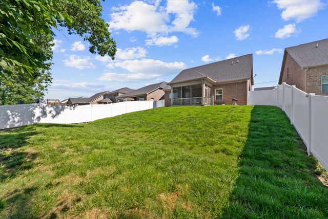 268 Thorpe Dr, Spring Hill, TN 37174