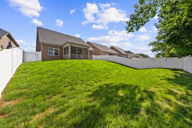 268 Thorpe Dr, Spring Hill, TN 37174